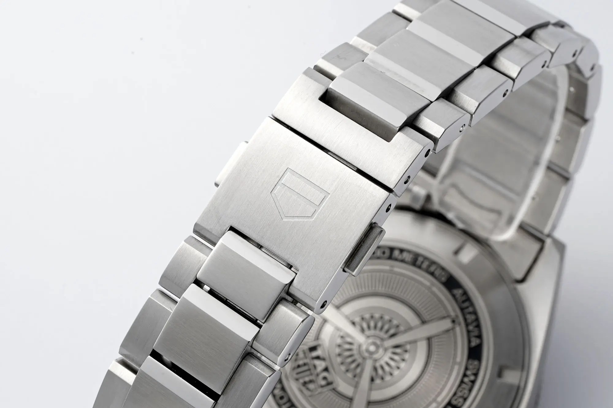 TAG Heuer – Blue Dial, Stainless Steel, Automatic Movement, Formal & Casual - Image 5