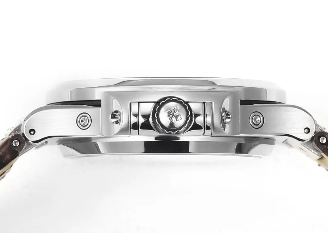 Patek Philippe Nautilus 5740 Green - Image 6