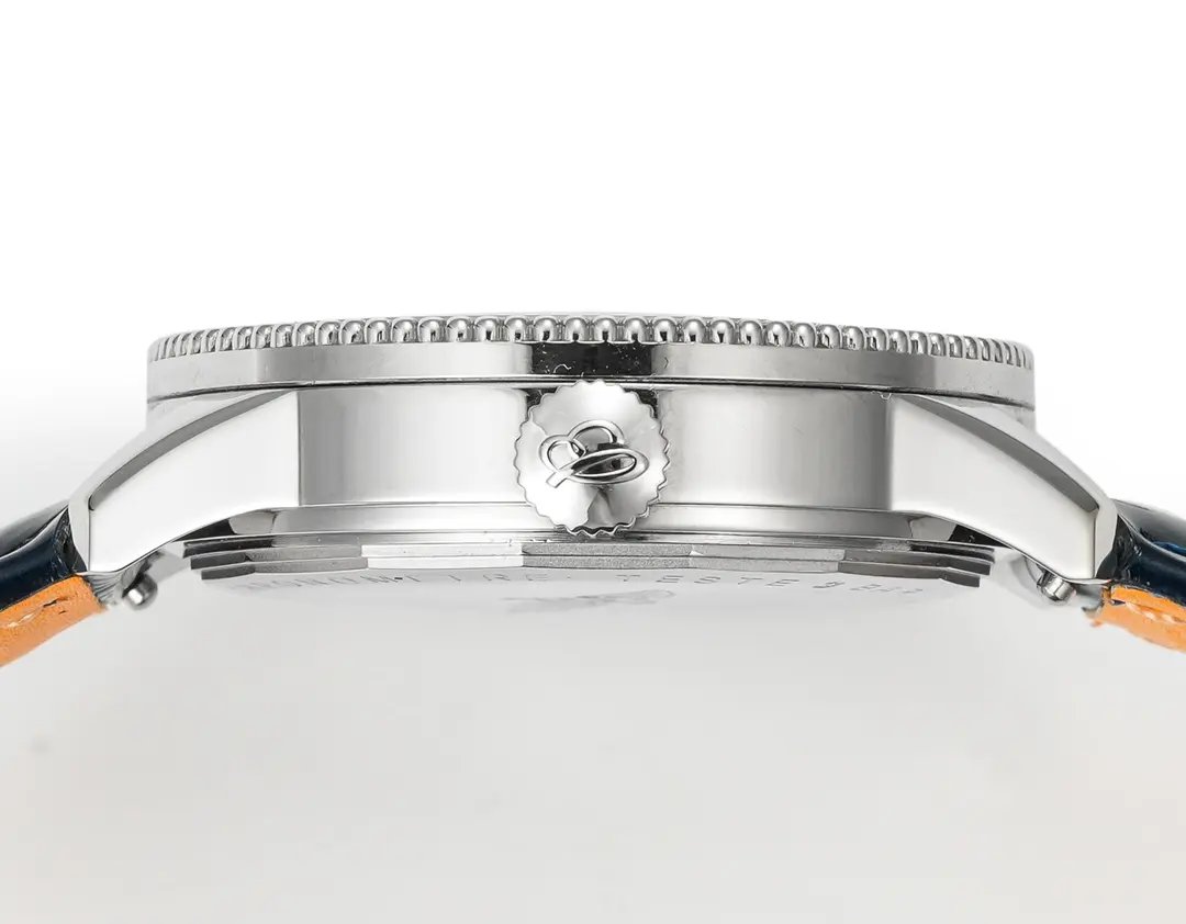 Breitling Navitimer Automatic Blue Leather - Image 6