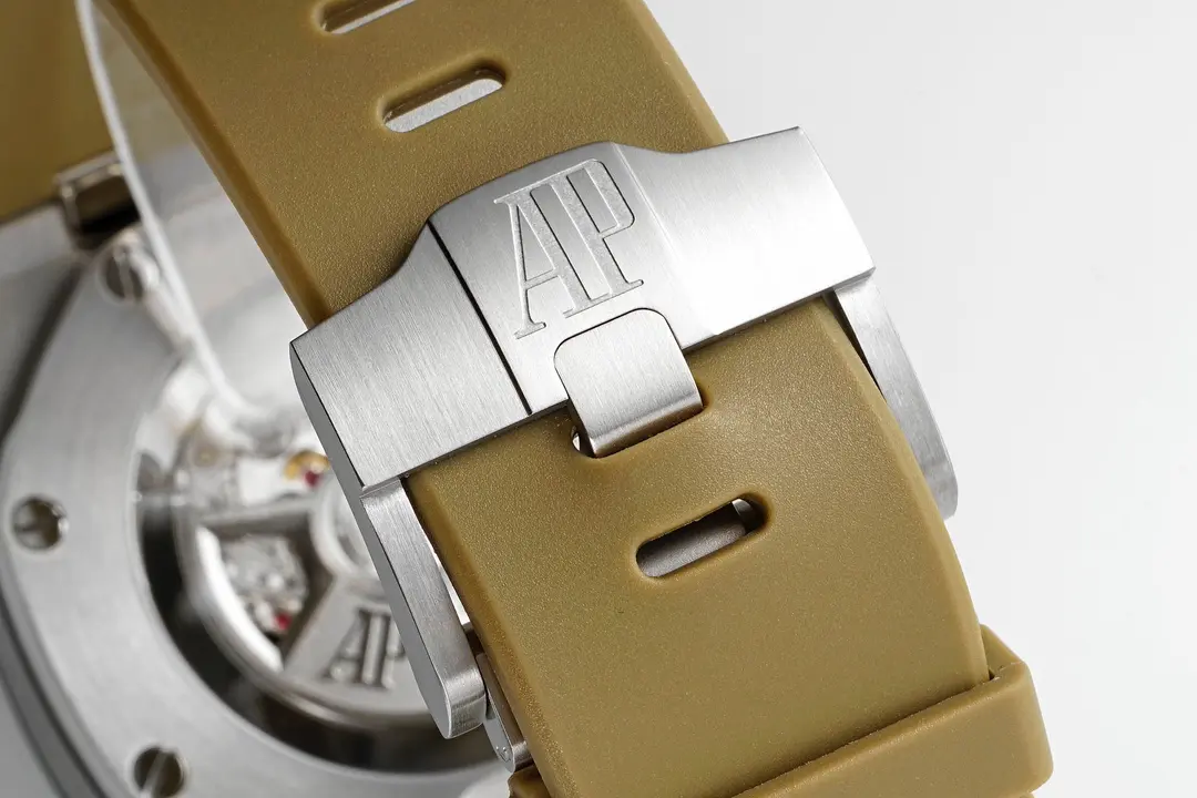 Audemars Piguet Royal Oak Offshore 26420 Desert Yellow - Image 6