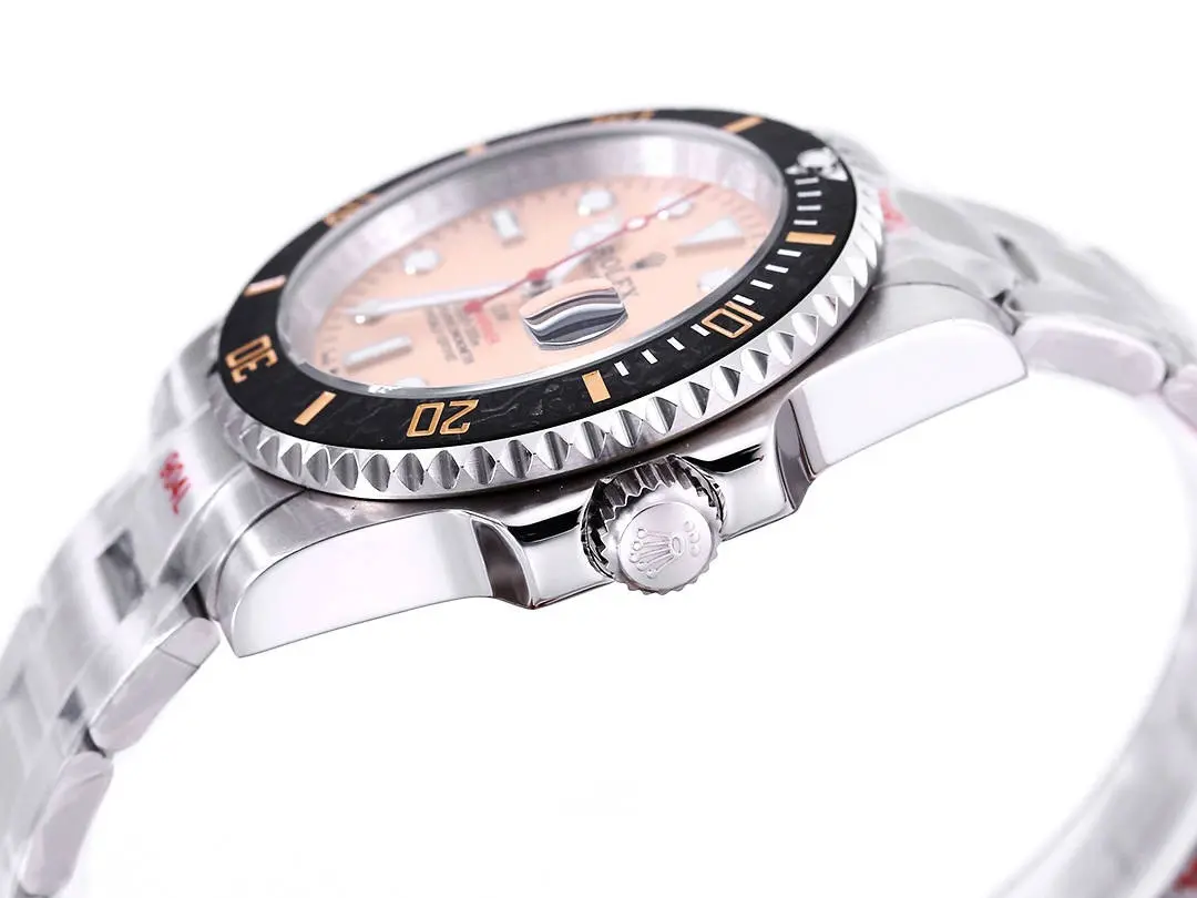 Rolex Submariner PARAKEET – Custom Gradient Green Dial, Carbon Fiber Bezel, 904L Stainless Steel - Image 7