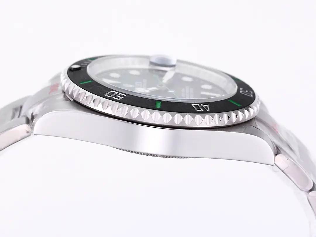 Rolex Submariner PARAKEET – Custom Green Gradient Dial, Stainless Steel - Image 7