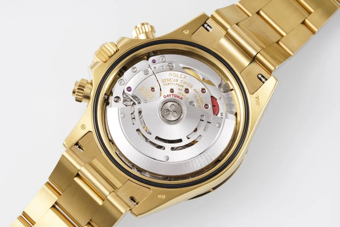 Rolex Daytona 4130 – Gold with Green Dial - Image 7