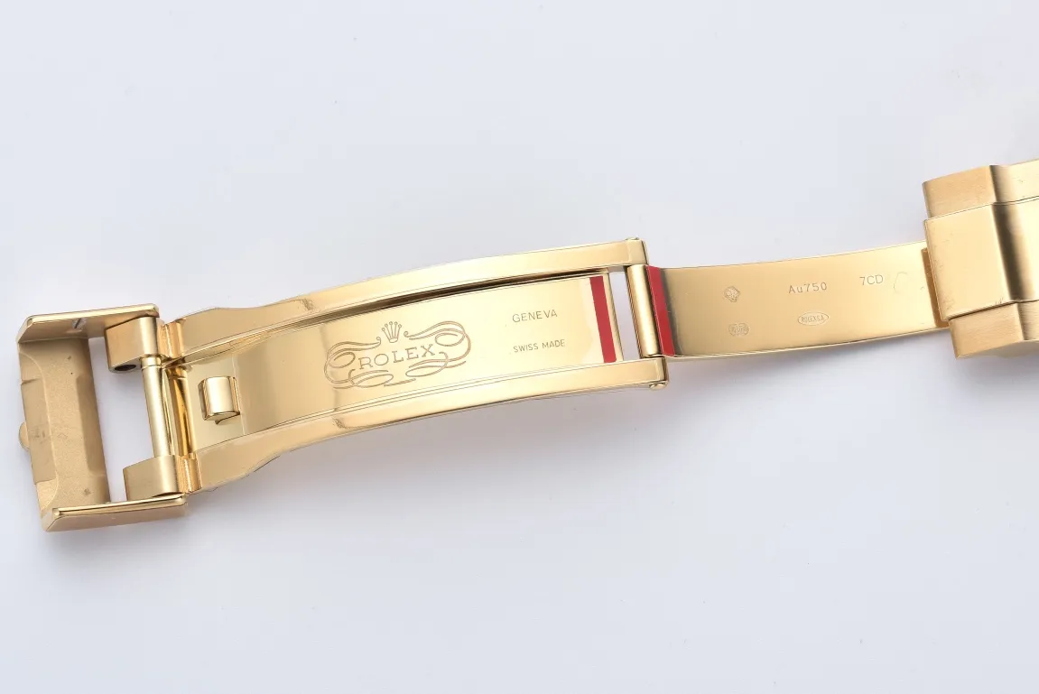 Rolex Daytona 116508 Champagne Dial Full Gold Luxury Chronograph - Image 7