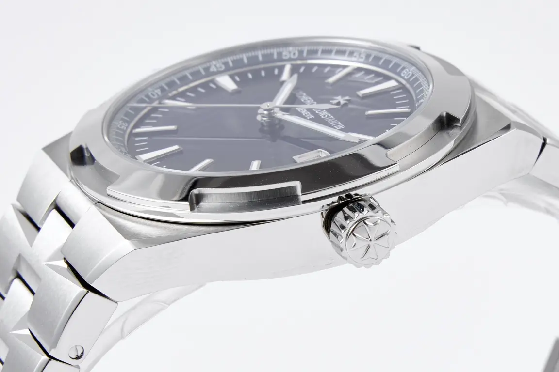 Vacheron Constantin Overseas 4500V Series – Blue Dial, Stainless Steel, 41mm - Image 7