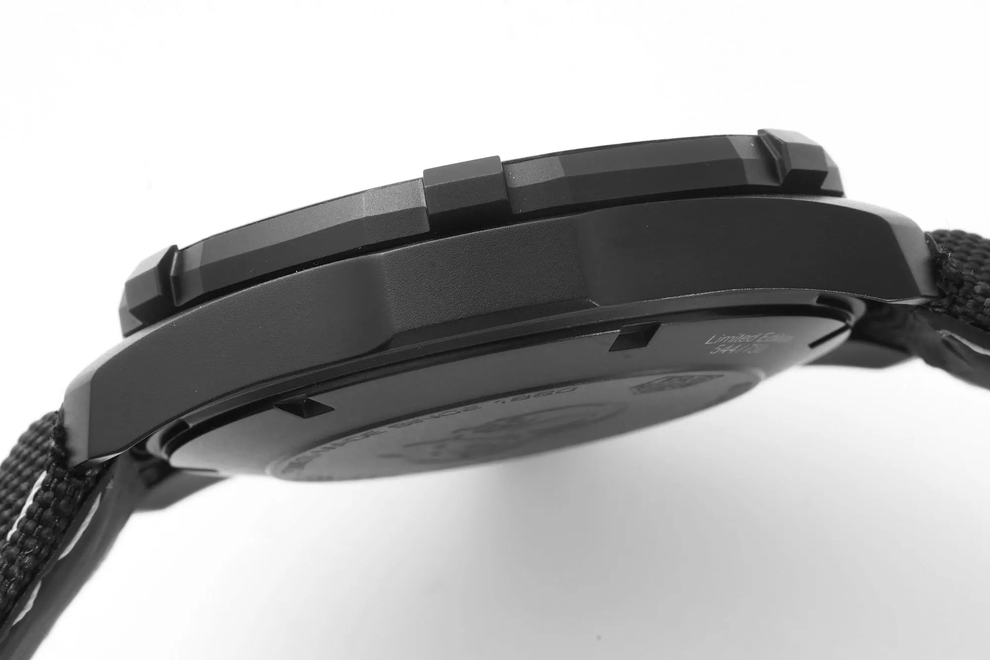 TAG Heuer – Black, Casual & Formal, SW200 Movement, 100m Waterproof - Image 5