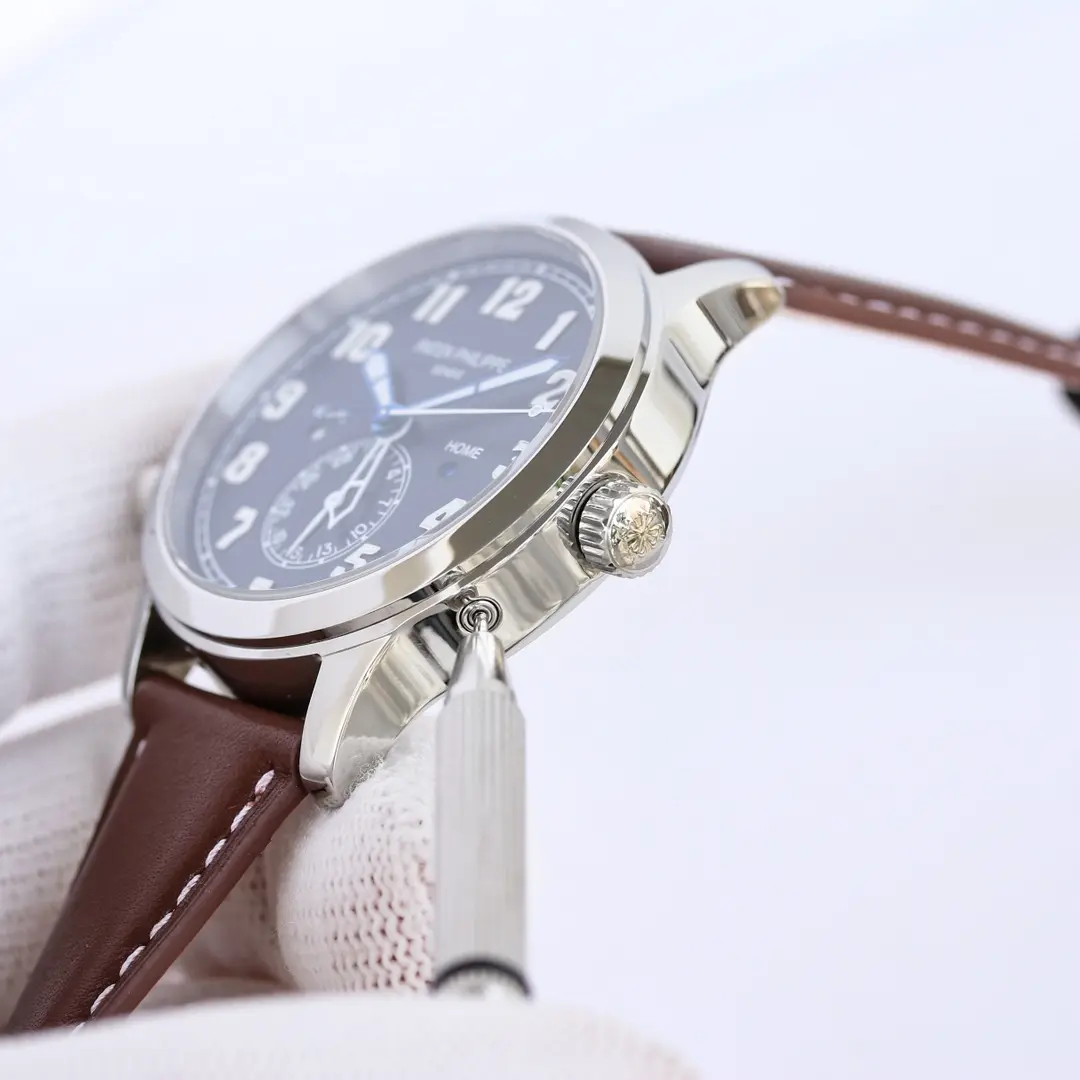 Patek Philippe Calatrava 5524 Blue Dial - Image 7