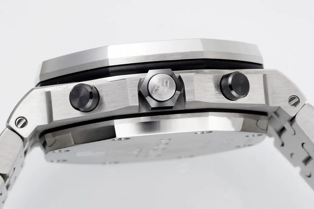 Audemars Piguet Royal Oak Offshore Steel - Image 16