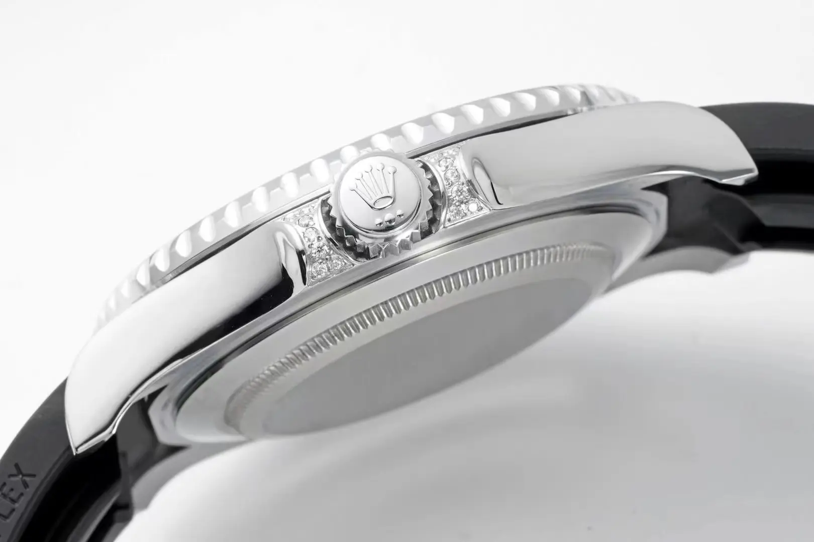 Rolex Yacht-Master 42mm Diamond Set Watch – Silver Dial with Black Rubber Strap - Image 8
