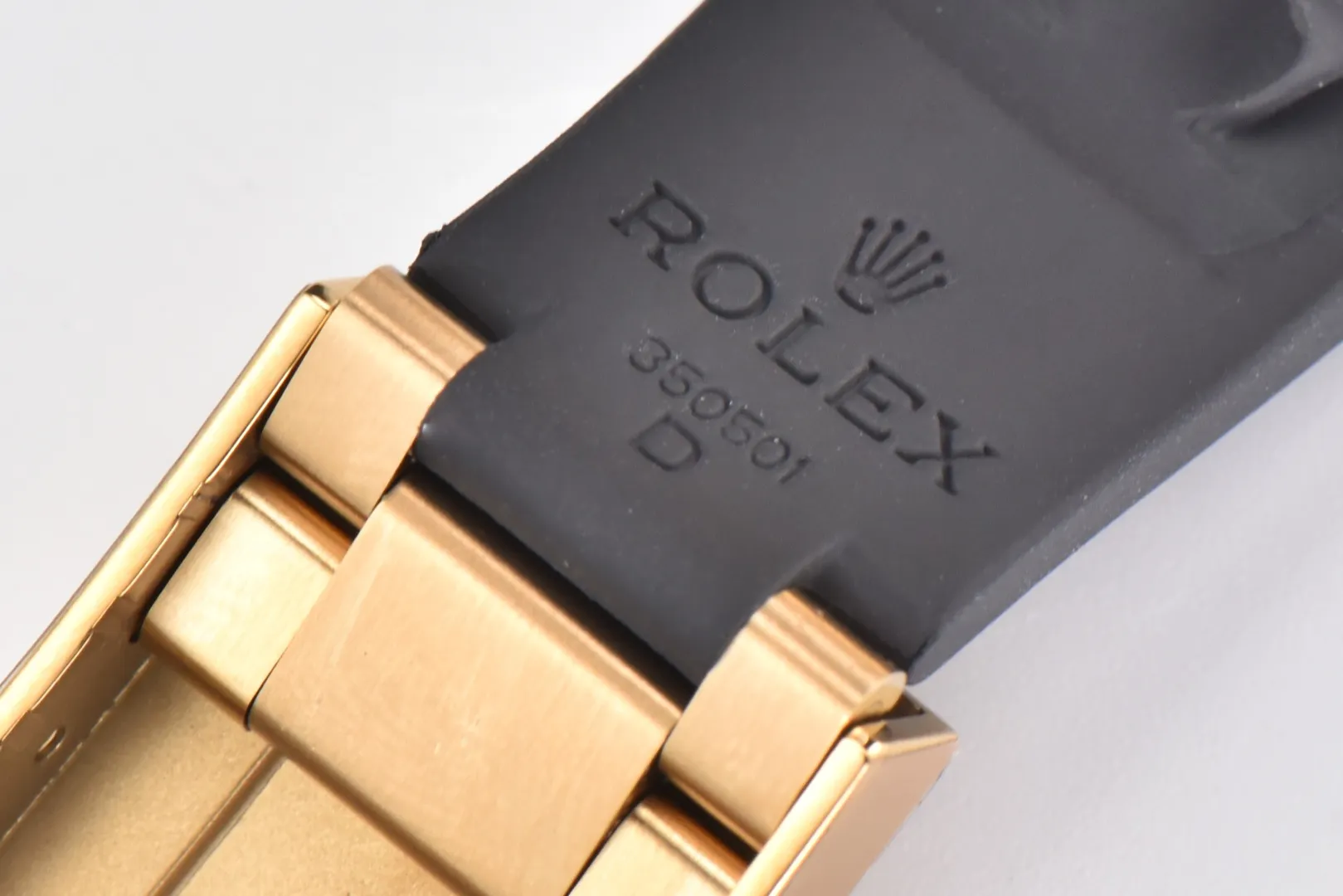 Rolex Daytona Little Devil – Black Dial, Gold Case, Rubber Strap - Image 8