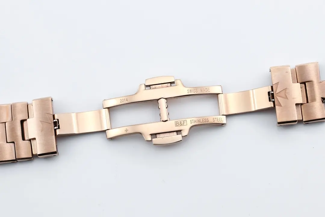 Vacheron Constantin Overseas Tourbillon – Rose Gold Case, Blue Dial, Steel Bracelet - Image 8