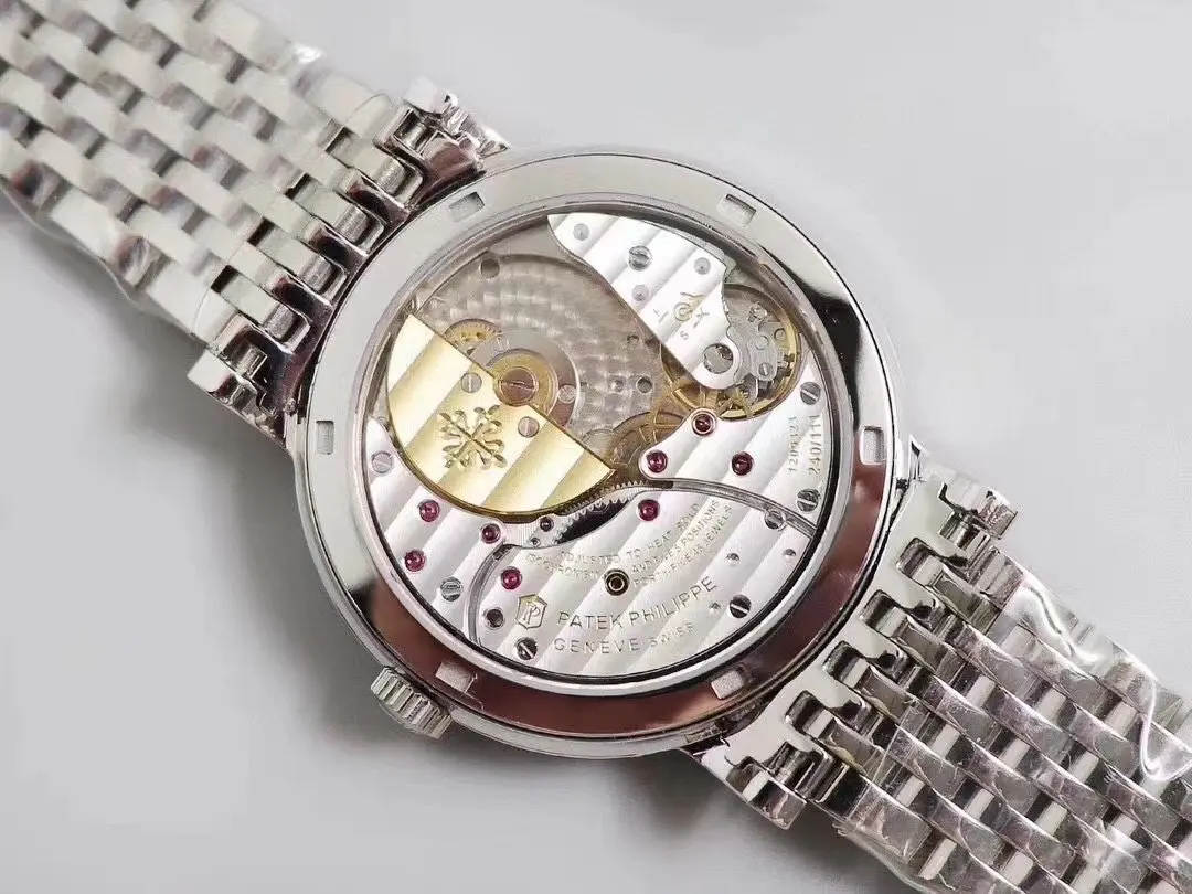 Patek Philippe Calatrava 5120G Silver - Image 8