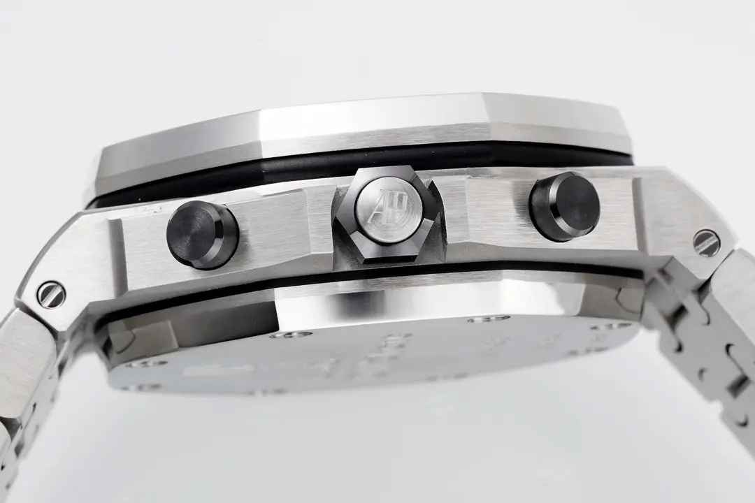 Audemars Piguet Royal Oak Offshore Steel - Image 8