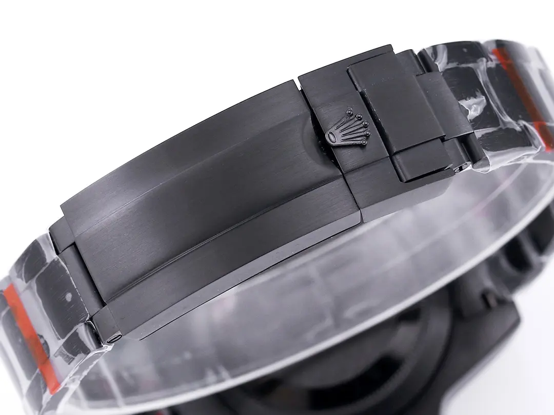 Rolex Submariner PARAKEET – Black Custom Carbon Fiber Bezel, Gradient Green Dial - Image 9
