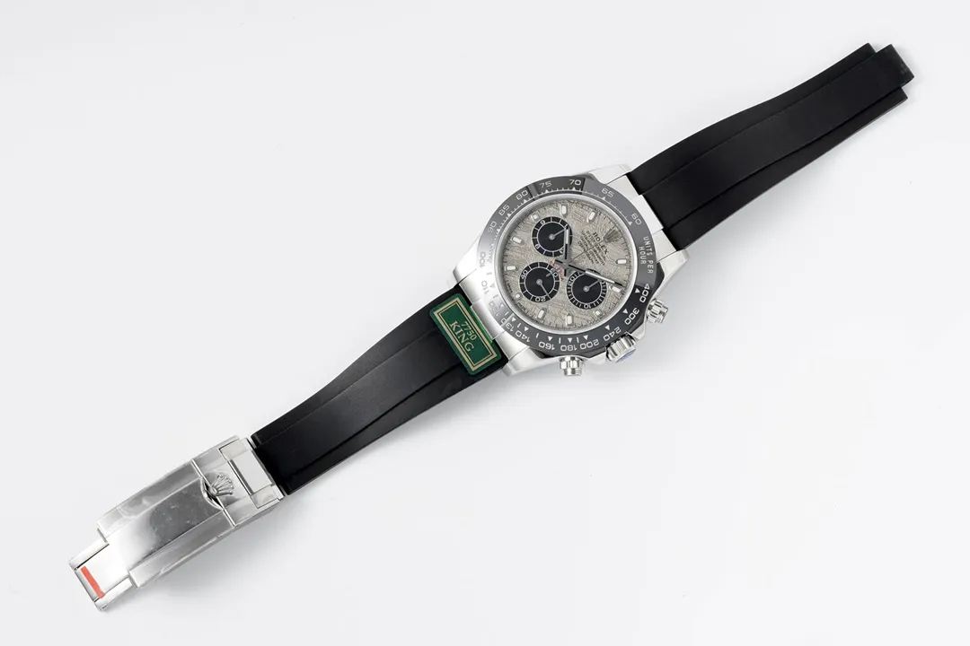 Rolex Daytona Cosmograph Watch – Silver Dial, Black Rubber Strap - Image 9