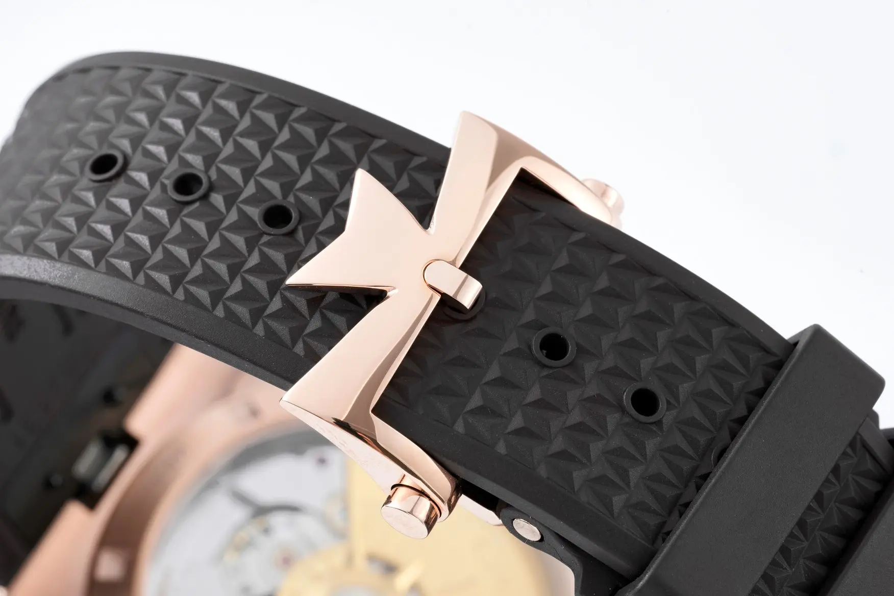 Vacheron Constantin Overseas 4500V Series – Rose Gold Case, Blue Dial, Rubber Strap - Image 9