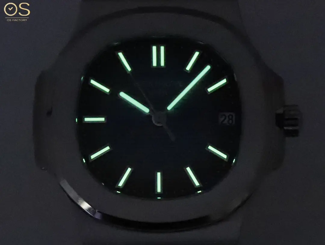 Patek Philippe Nautilus 5711 Steel Green Dial - Image 9