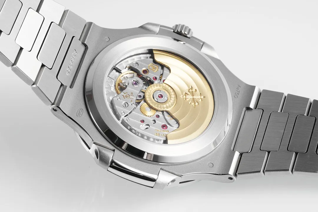 Patek Philippe Nautilus 5811G Blue Dial Steel - Image 9