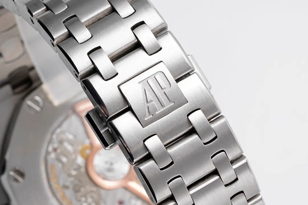 Audemars Piguet Royal Oak Offshore Steel - Image 9