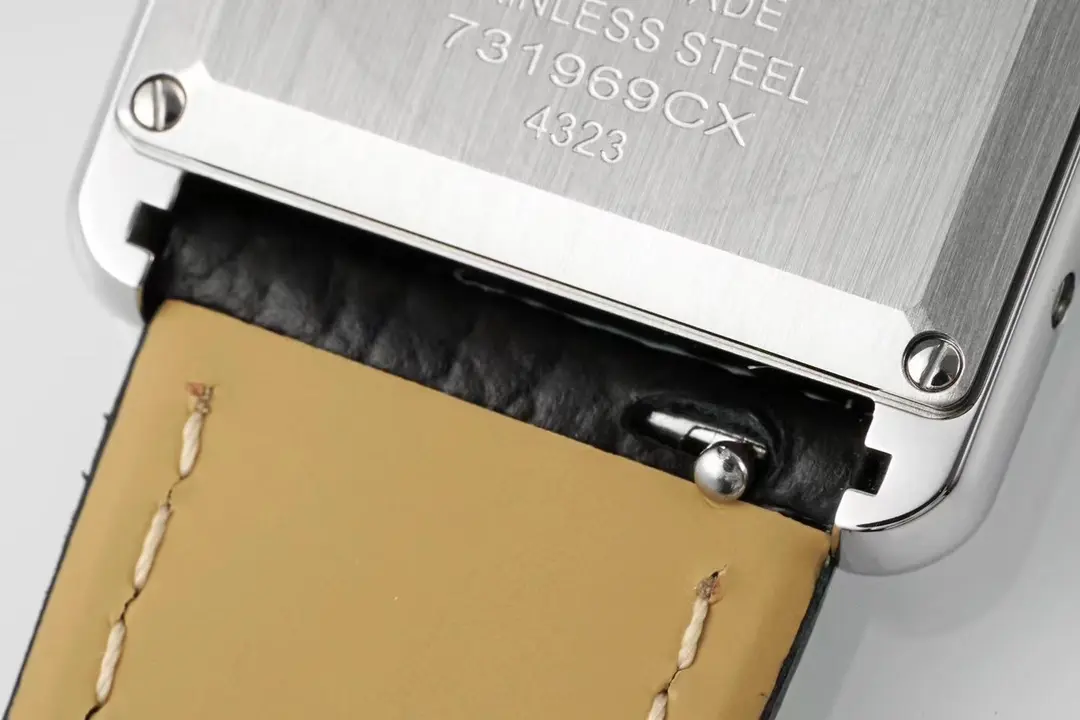 Cartier Tank Must Watch Black Leather Strap - Image 3
